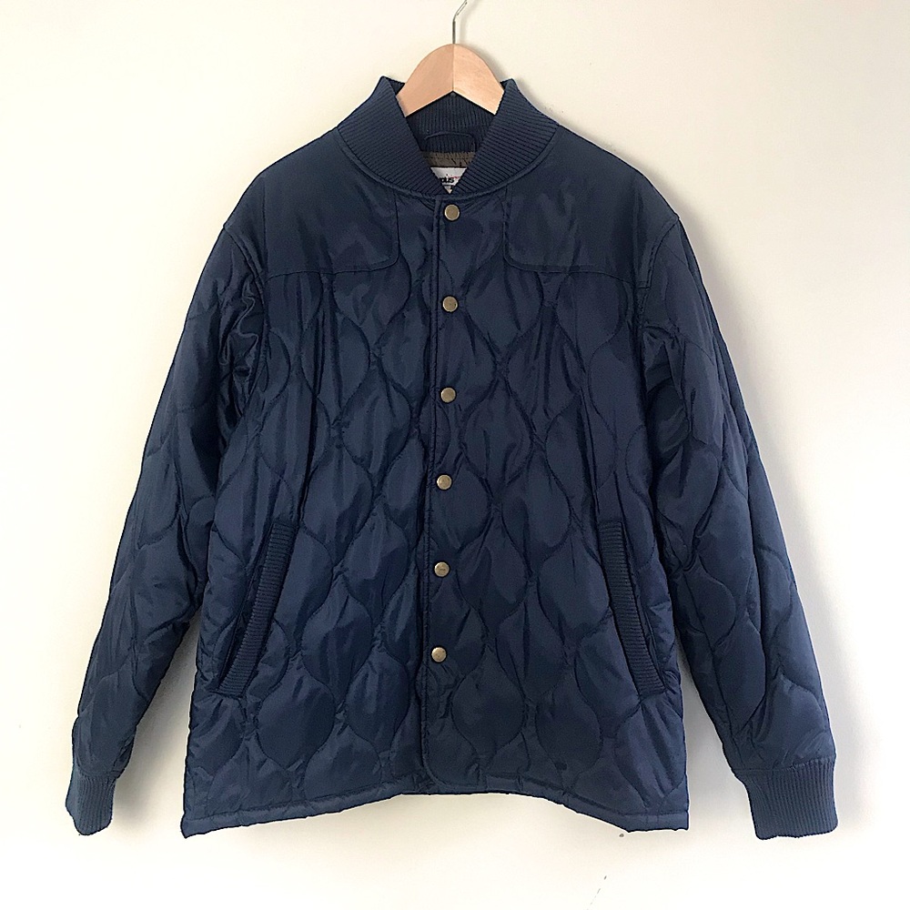 AMBIGUOUS•QUILTED SNAP FRONT NAVY JACKET SIZE LARGE